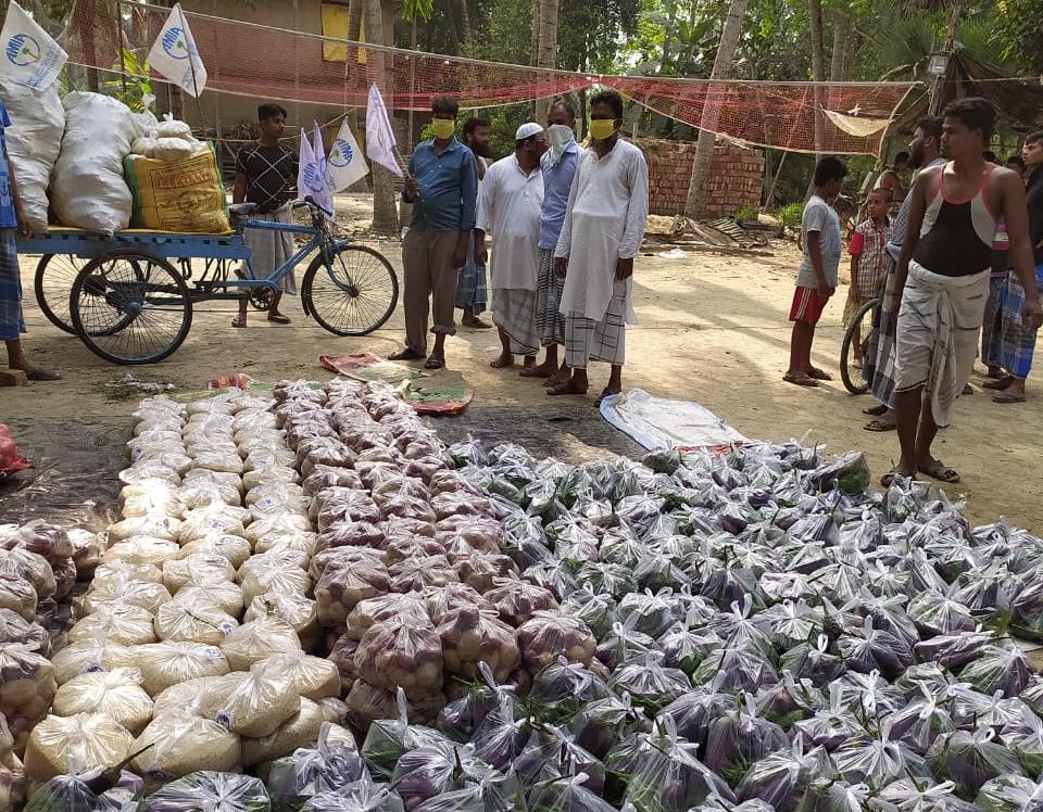 মানবতার নজির গড়লেন আইমা