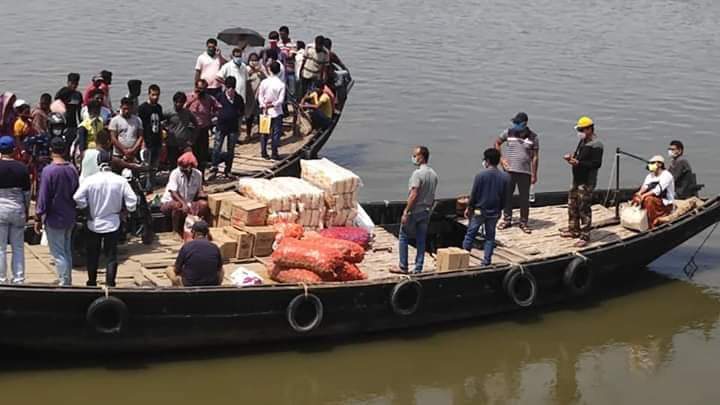 করোনার মুক্তি পতঞ্জলির ‘করোনিল’ ওষুধে, চাপে পড়ে ভোলবদল