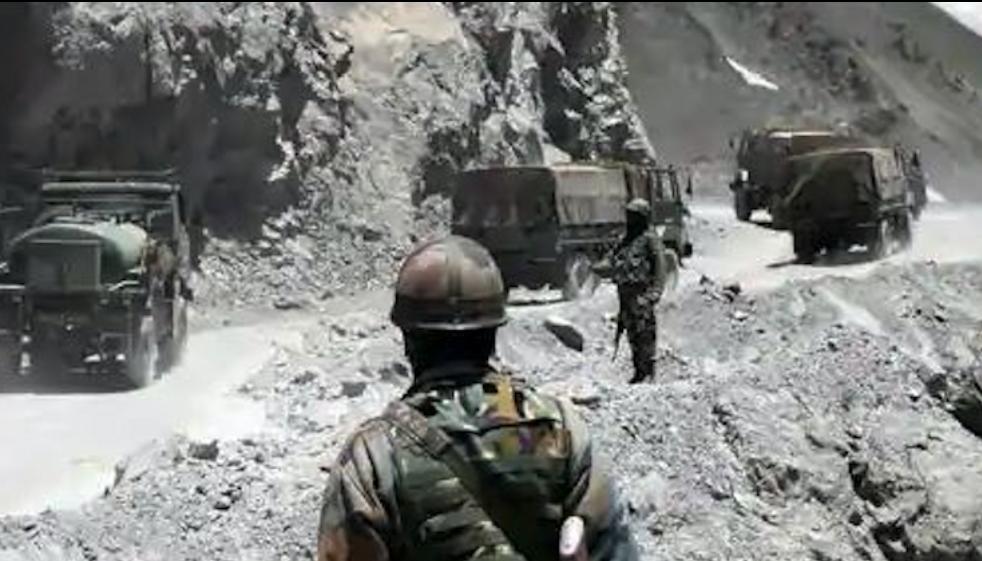 লাদাখ সীমান্তে বাড়তি সেনা পাঠাচ্ছে ভারত