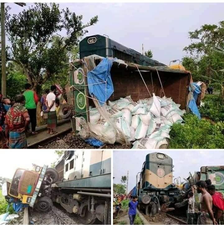 বেনাপোলে আমদানি পণ্য বোঝাই মালবাহী ওয়াগন-ট্রাক সংঘর্ষ