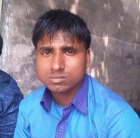 পলাশবাড়ীতে ফেন্সিডিলসহ মৎস্যজীবীলীগের সাধারন সম্পাদক সহ ২ জন পুলিশের হাতে গ্রেফতার: