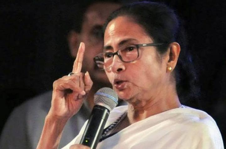 গুজরাট বাংলা শাসন করবেনা, একুশে তৃণমূলই সরকার গঠন করবে; ভার্চুয়াল সভা থেকে হুঙ্কার মমতার