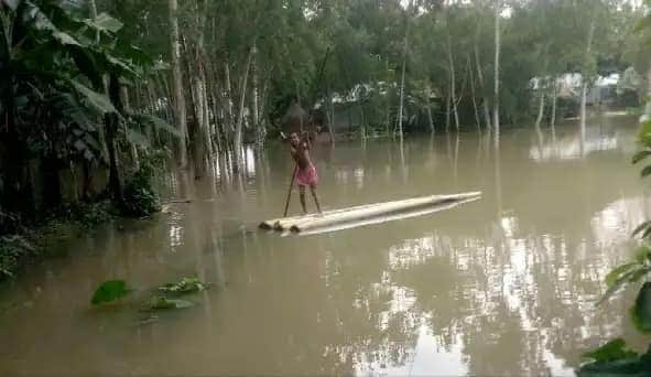 গাইবান্ধায় বিপদসীমার ৪০সেন্টিমিটার উপর দিয়ে বইছে করতোয়ার পানি। বড় বন্যার আশঙ্কা।