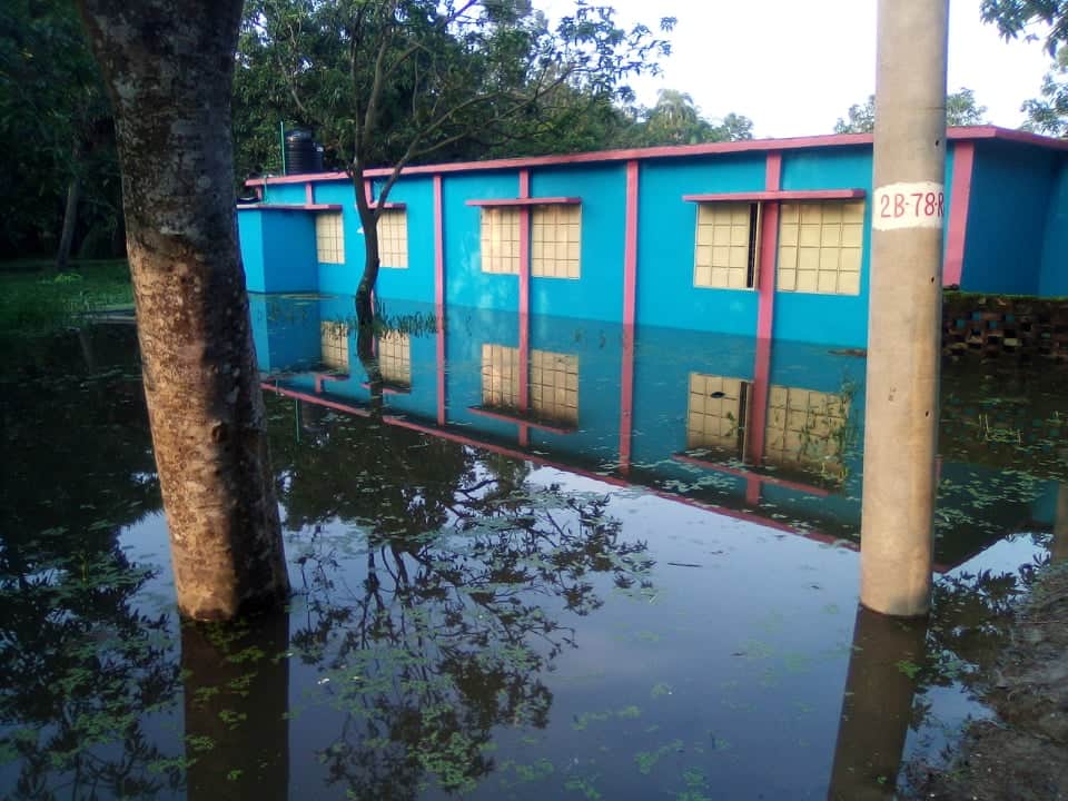 নাটোরের লালপুরে জলাবদ্ধতা নিরসনে এমপির নির্দেশেও কাজ শুরু হয়নি