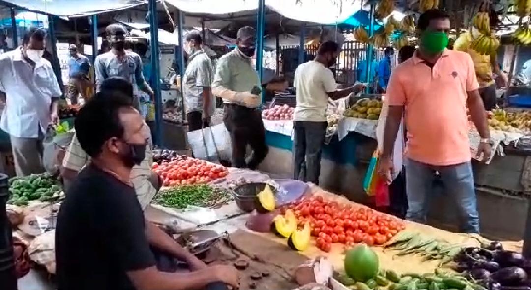 কালোবাজারি রুখতে সব্জির বাজারে টাস্কফোর্স