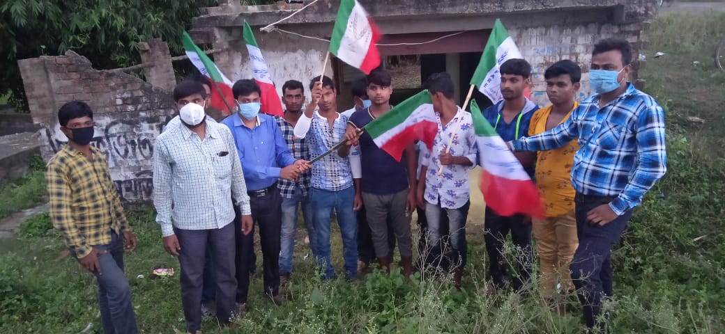 তৃণমূল,কংগ্রেস ও সিপিআইএম ছেড়ে ওযয়েলফেয়ার পার্টিতে যোগদান মুর্শিদাবাদে