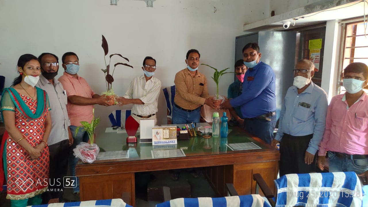 বিভ্রান্তি উড়িয়ে পশ্চিম মেদিনীপুর জেলা প্রাথমিক সংসদে বসতে শুরু করলেন গর্ভমেন্ট নমিনিরা