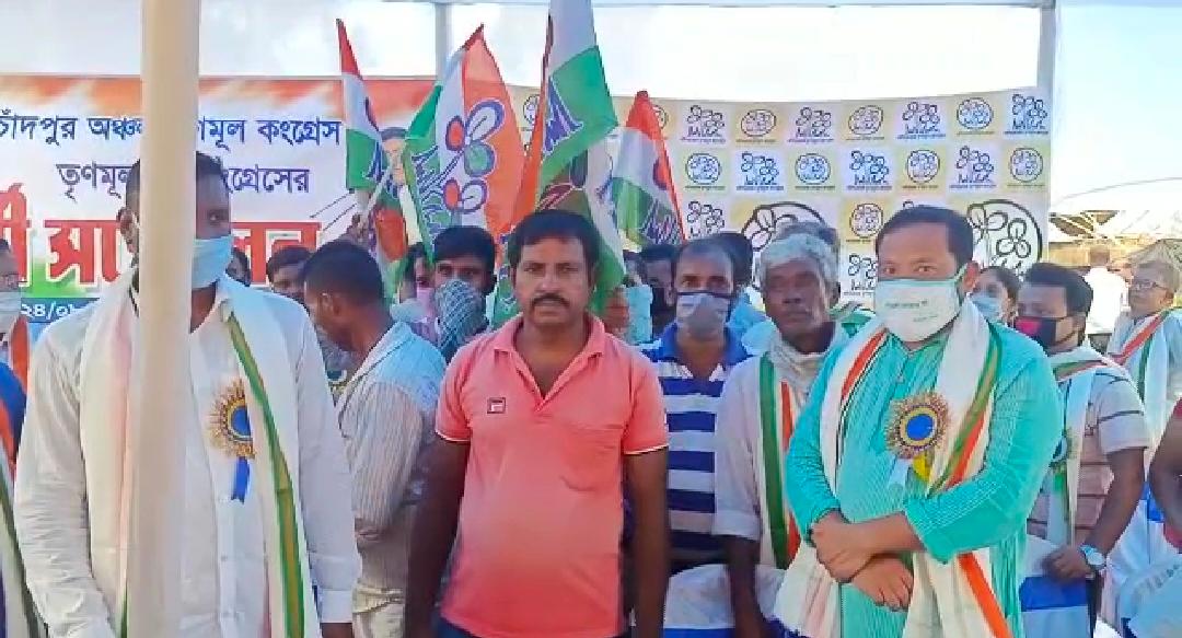 বামনগোলায় আবারো বিজেপিতে ভাঙন ধরালো শাসকদল তৃণমূল