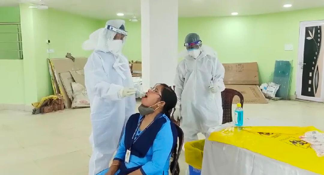 আসানসোল পুরনিগমের কর্মীদের লালারসের নমুনা সংগ্রহ, হবে করোনা পরীক্ষা