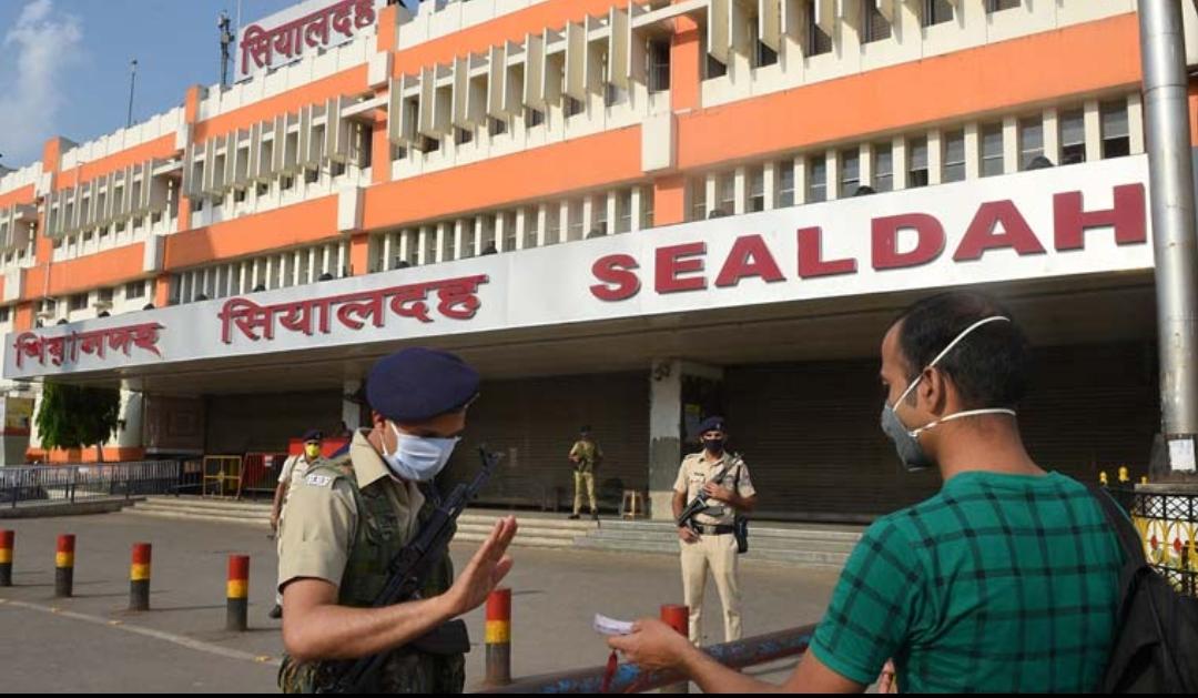 স্বাস্থ্যবিধি মেনে চালু হতে পারে লোকাল ট্রেন, সাংবাদিক বৈঠকে জানালেন মুখ্যমন্ত্রী মমতা বন্দ্যোপাধ্যায়