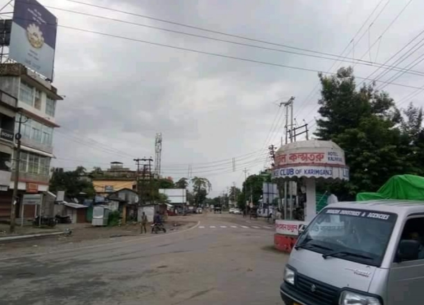 লক ডাউনের প্রথম দিনে স্তব্ধ করিমগঞ্জ শহর