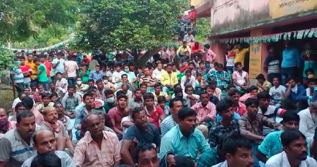 তৃণমূল যুব কংগ্রেসের সাংগঠনিক ও সদস্য সংগ্রহের সভা অনুষ্ঠিত হল মন্তেস্বর ব্লকে গীরিনগর গ্রামে প্রাথমিক বিদ্যালয়ে
