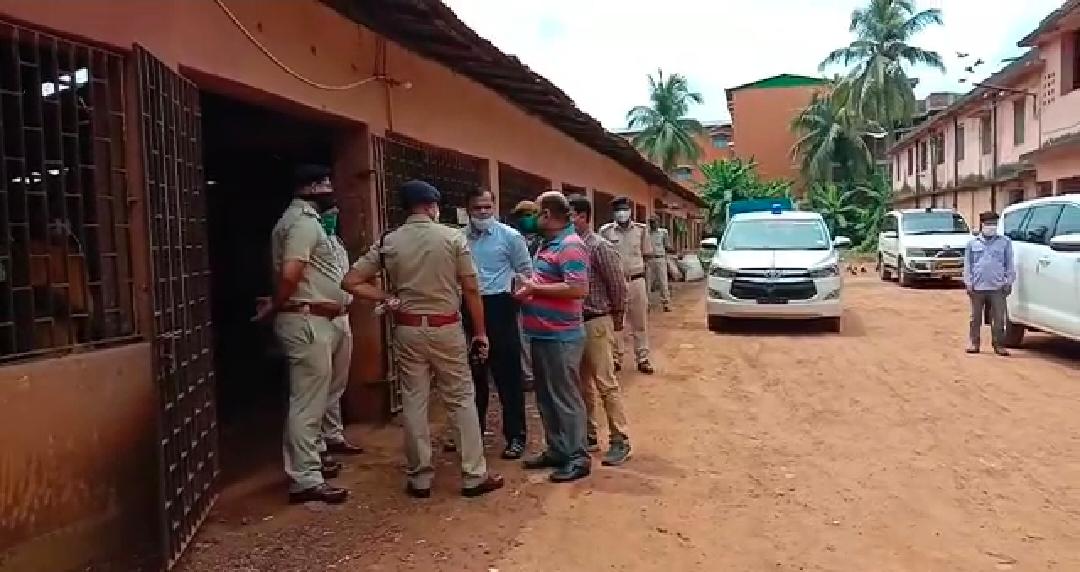 আলুর দাম নিয়ন্ত্রণে রাখতে বৈঠকে হিমঘরের মালিক ও আলু ব্যাবসায়ীর সঙ্গে জেলা প্রশাসন এর