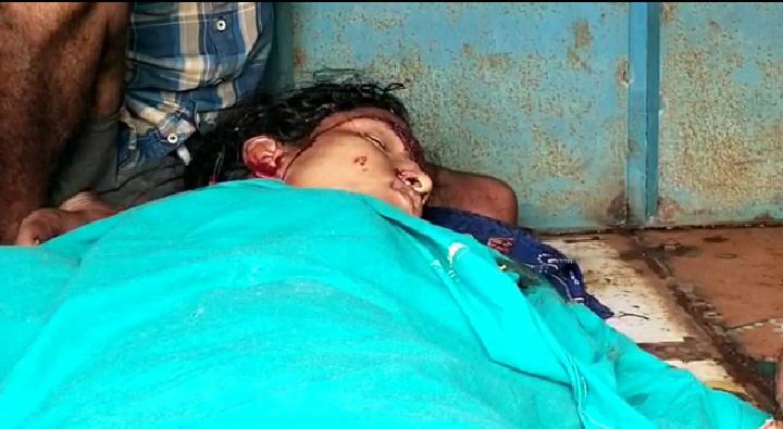 পাঁচিল চাপা পড়ে মৃত্যু কিশোরীর