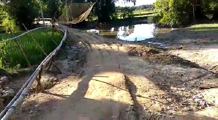 রাতাবাড়ী PMGSY রাস্তার কাজে ব্যাপক দুর্নীতি প্রতিবাদে রাতাবাড়ীর বিভিন্ন সংগঠন