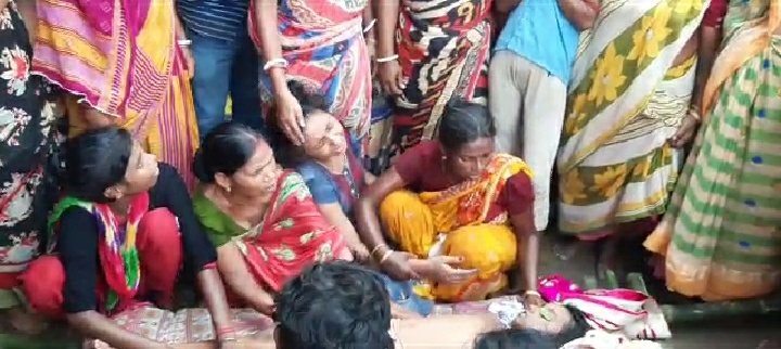 পুকুরে ডুবে মৃত দুই বোন, শোকের ছায়া গোটা এলাকায়