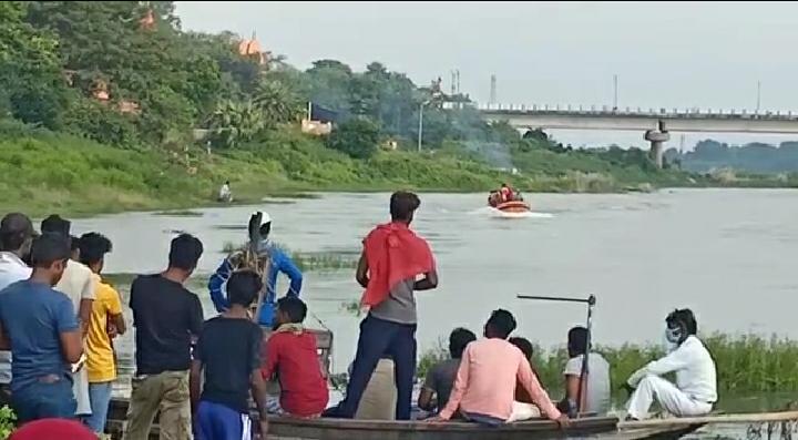 দামোদর নদীতে তলিয়ে গেল এক ৮ বছরের শিশু