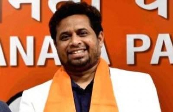 বিজেপি যুব মোর্চার পদ থেকে ইস্তফা দিতে চান সৌমিত্র খাঁ