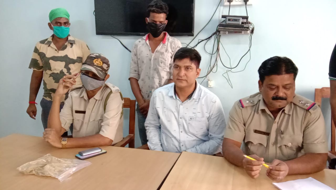 ৩৮৫ গ্রাম ব্রাউন সুগার সহ গ্রেফতার এক যুবক