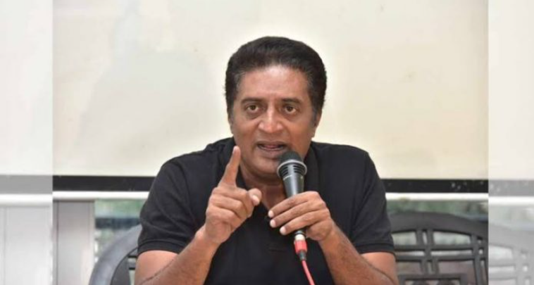 কাশ্মীর ও ফিলিস্তিন সংকট নিয়ে মন্তব্য, সমালোচনা প্রকাশ রাজের