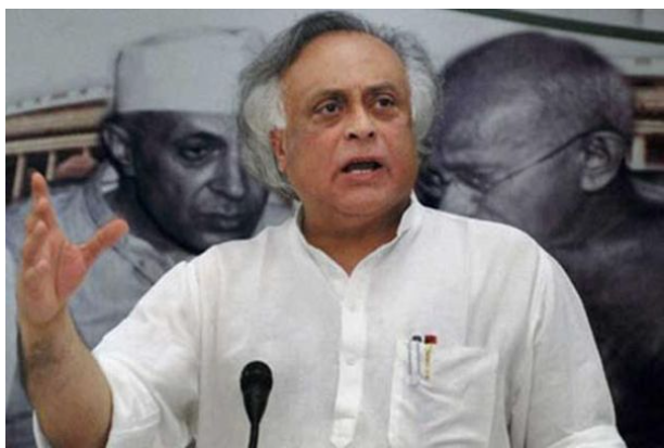 মণিপুরে নির্যাতিত মহিলাদের বিষয়ে চুপ থাকায় মোদীর সমলোচনা কংগ্রেস নেতার