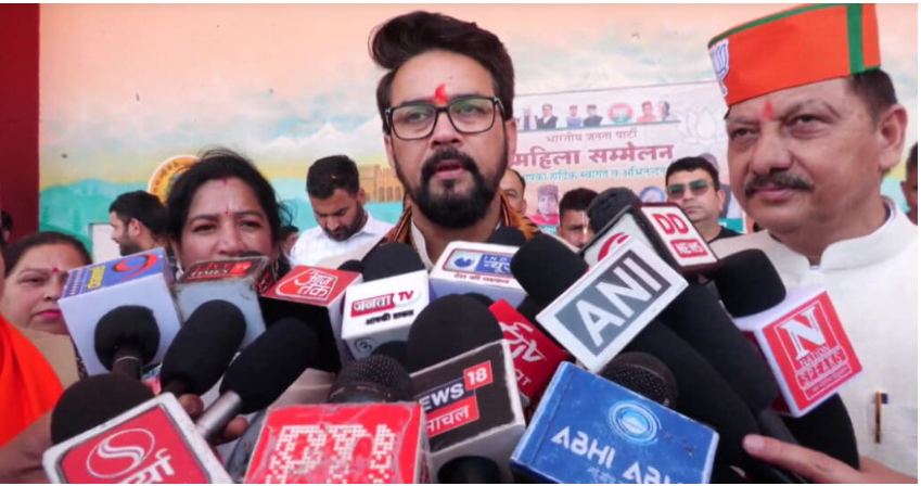 অনুরাগ ঠাকরের বিরুদ্ধে নির্বাচন কমিশনে অভিযোগ দায়ের