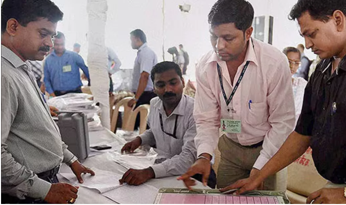 লোকসভা নির্বাচনের তৃতীয় দফার ভোট শুরু