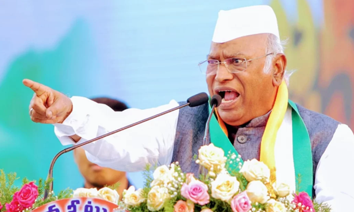 মোদির পক্ষে দেশে পরবর্তী সরকার গঠন করা অত্যন্ত কঠিন হবে : খাড়গে