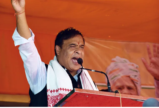 আসাম বিধানসভার ১২৬ সদস্যের মধ্যে ৪০ জনই ‘অনুপ্রবেশকারী : হিমন্ত