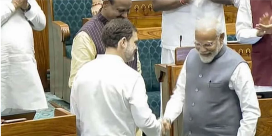 সংসদে হাসিমুখে হ্যান্ডশেক করলেন মোদি-রাহুল