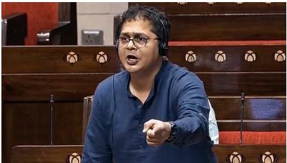 পশ্চিমবঙ্গের তিন বিজেপি সাংসদ যোগাযোগ করছেন : দাবি তৃণমূল নেতার!
