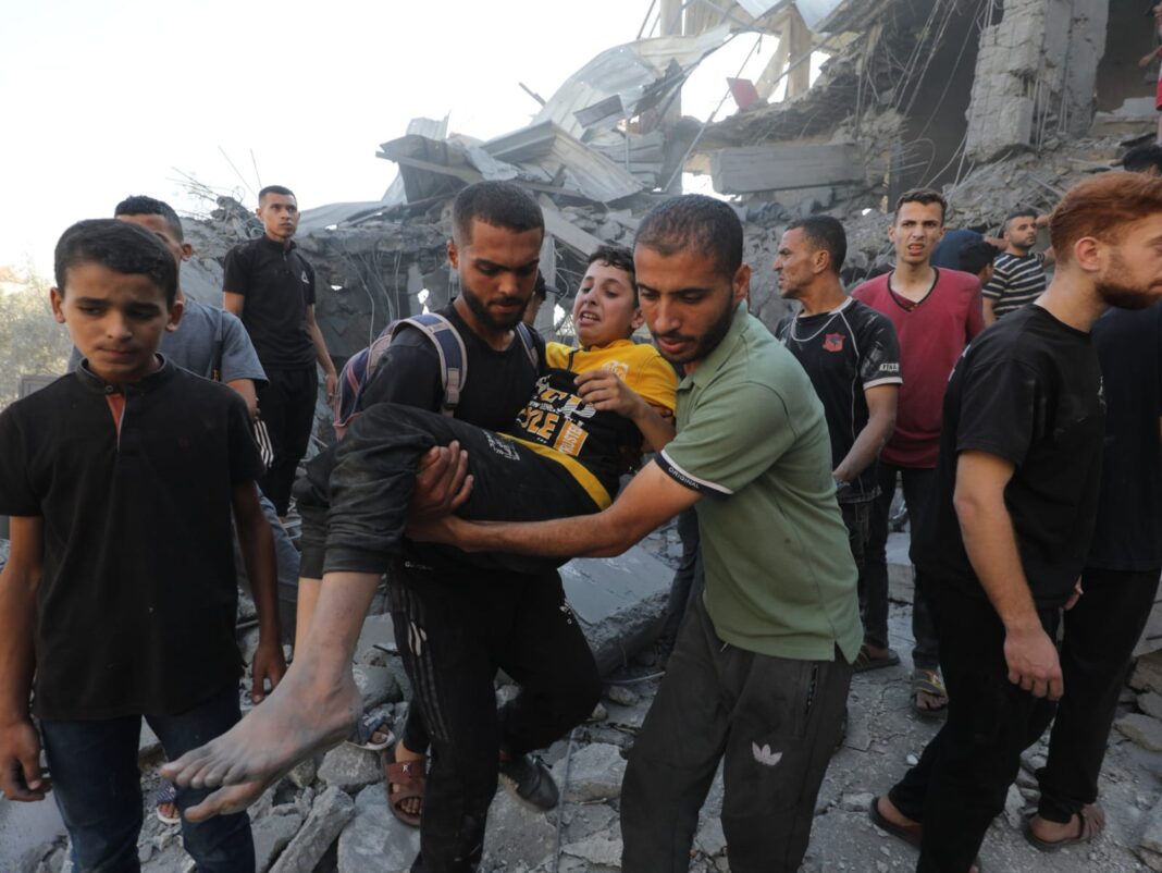 ফের গাজায় ইসরায়েলি হামলায় নিহত ৩৮ জন ক্ষুধার্থ ফিলিস্তিনি, আহত শতাধিক