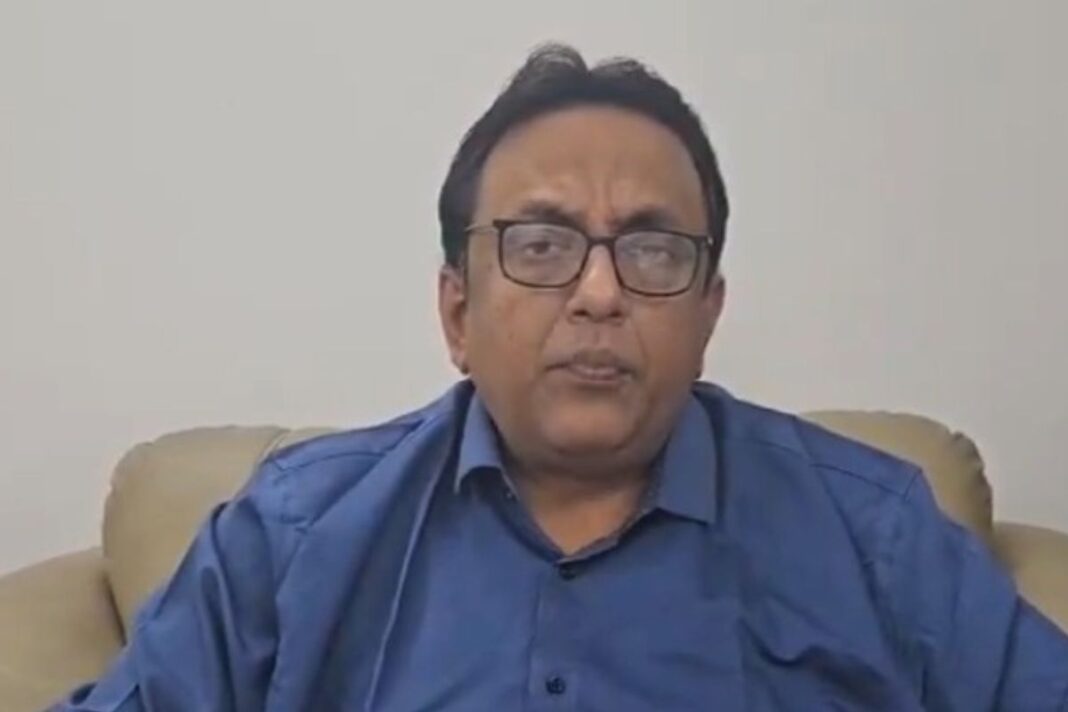 চিকিৎসক হিসেবে দু বছরের জন্য রেজিস্ট্রেশন সাসপেন্ড হওয়ার পর এনবিটিভির নেওয়া এক্সক্লুসিভ সাক্ষাৎকারে বিস্ফোরক ডাক্তার শান্তনু সেন