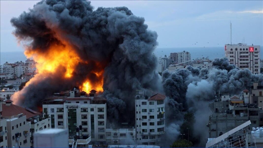 গাজায় ইসরাইলি হামলায় মৃতের সংখ্যা বাড়ছে, যুদ্ধবিরতির আলোচনা নিয়ে জটিলতা