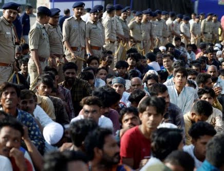 জন্ম গুজরাতে, তবুও বাংলা মাতৃভাষা হওয়ার কারণে হাসান শাহকে বাংলাদেশের চরে ফেলে এল ভারতীয় বিএসএফ!