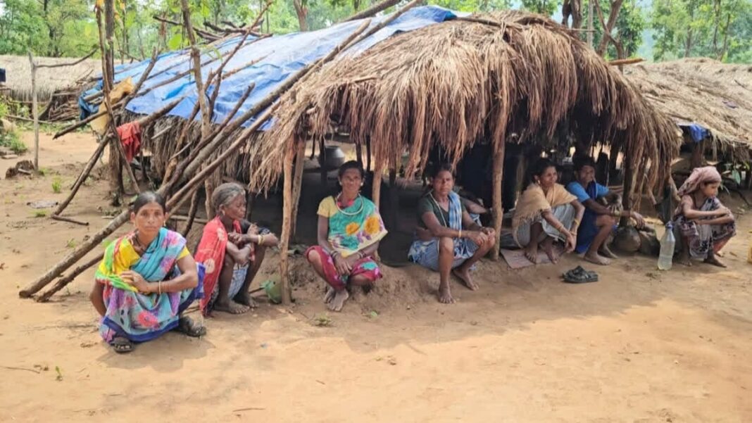 ছত্তিশগড়ে আটক ৯ বাঙালি সংখ্যালঘু শ্রমিক! বৈধ নথি থাকা সত্ত্বেও জেল হেফাজতে