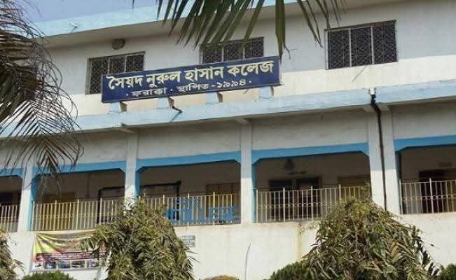 ফারাক্কায় হোস্টেল সুপারের বিরুদ্ধে ধর্মীয় বিদ্বেষমূলক মন্তব্যের অভিযোগে ছড়ালো চাঞ্চল্য