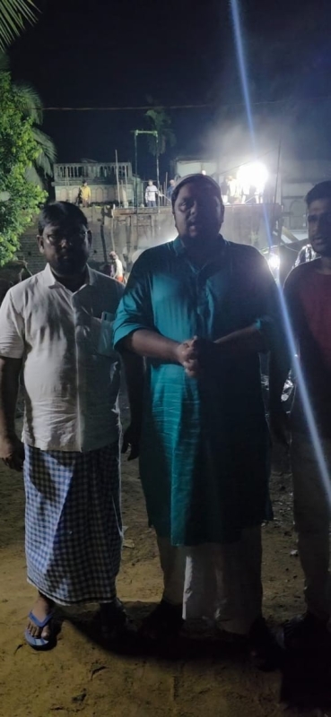 সম্প্রীতির বার্তা গড়ে উঠলো হুগলির খানাকুলে, মসজিদ নির্মাণে এগিয়ে এলেন হিন্দুরা