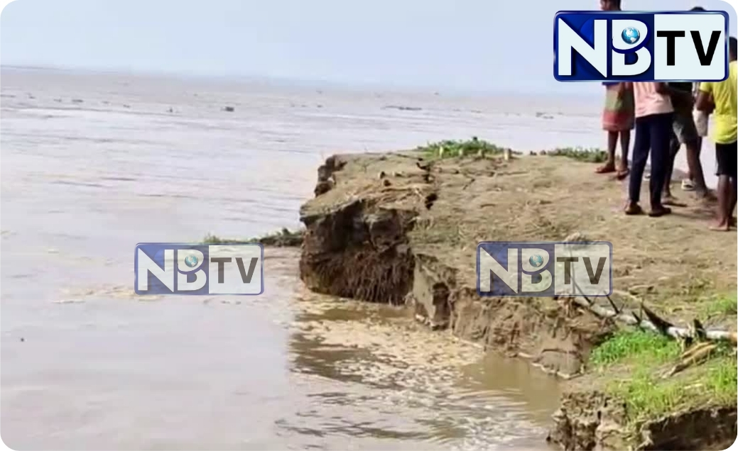 ভয়াবহ গঙ্গা ভাঙনে আতঙ্কিত মালদার বাসিন্দারা, ঘরছাড়া হতে হলো প্রায় ৫০টি পরিবারকে