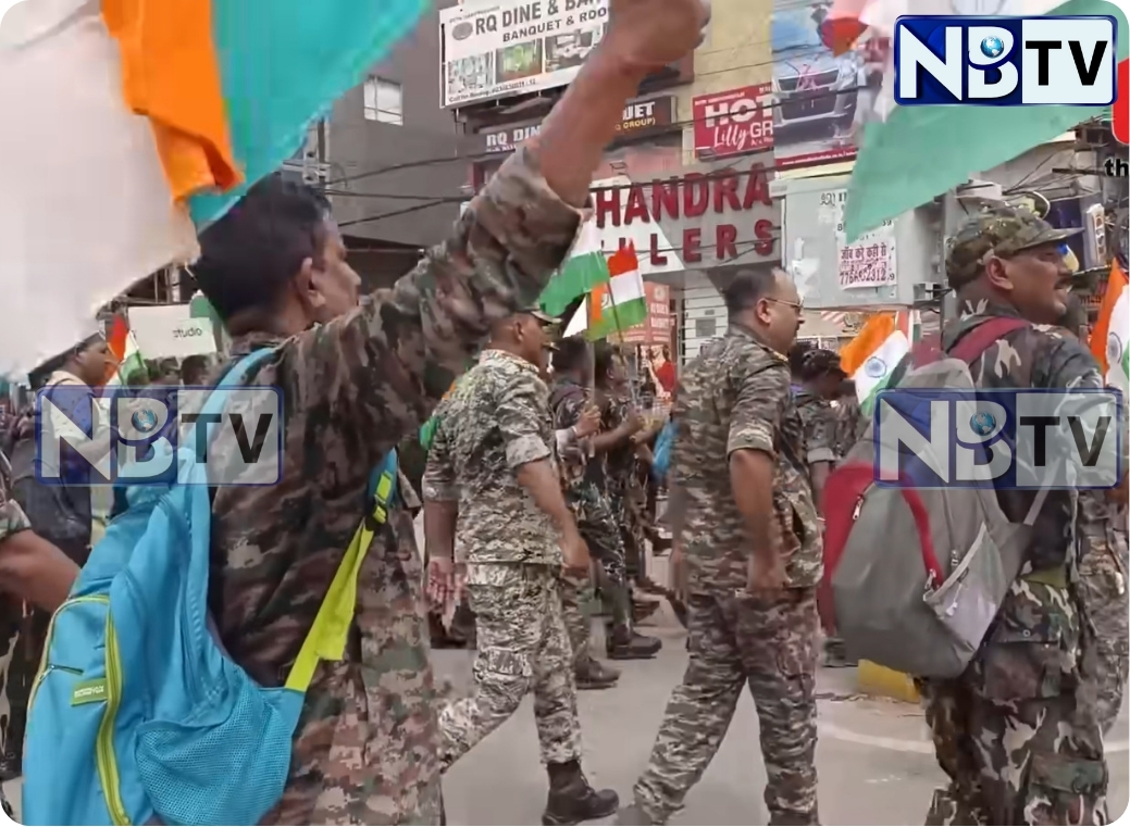 বেতন বৃদ্ধির দাবিতে বিহার সরকারের বিরুদ্ধে প্রতিবাদ জানিয়ে রাস্তায় নামলেন প্রাক্তন সেনাকর্মীরা
