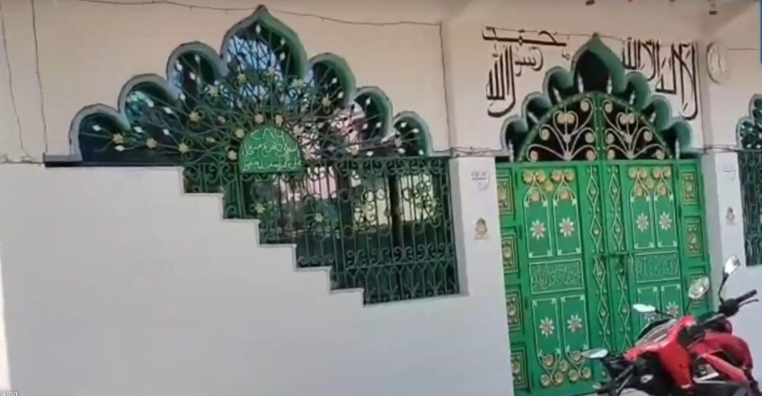 ইসলামপুরে চুরির উপদ্রব, এবার নিশানায় আলিনগর জামা মসজিদ