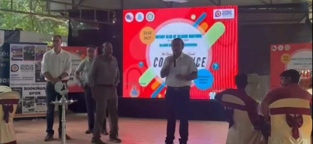 শিলিগুড়িতে সম্পূর্ণ আইপিএল ভঙ্গিমায় নফ্লুয়েন্স কুইজ লিগের আয়োজন