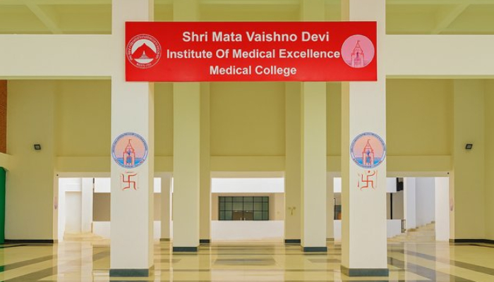 বৈষ্ণোদেবী মেডিকেল সংস্থায় মুসলিম ডাক্তার ও ছাত্র ভর্তিকে ঘিরে উত্তেজনা, বিক্ষোভে হিন্দুত্ববাদী সংগঠনগুলি