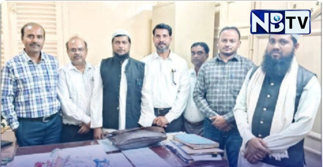 অনুমোদিত আন-এডেড মাদ্রাসার দাবিতে স্মারকলিপি জমা পরলো ডিএমই’তে