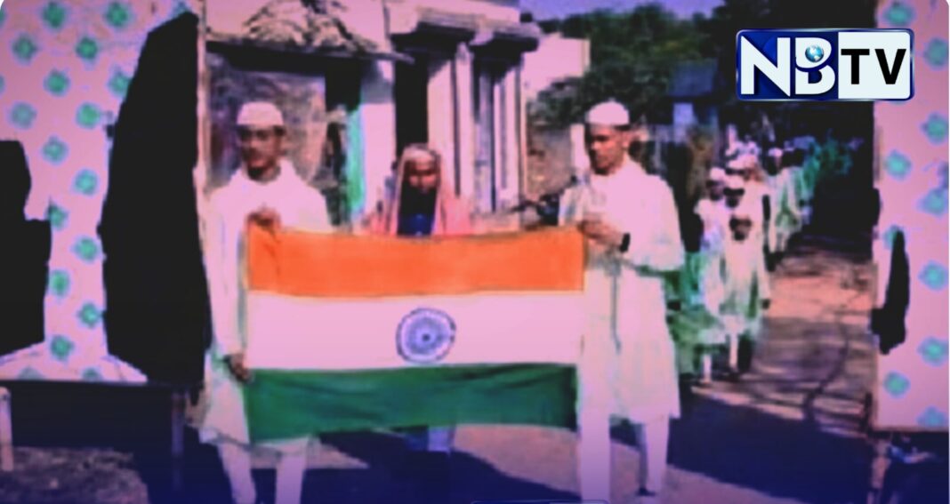 জাতীয় পতাকা নিয়ে সন্ত্রাসবাদের বিরুদ্ধে মিছিল করলো হাফিজিয়া দারুল কুরআন মাদ্রাসার পড়ুয়ারা