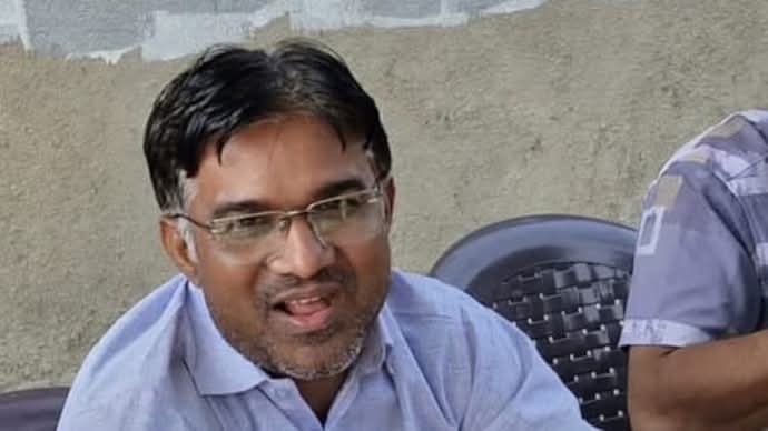 এসআইআর-এর অতিরিক্ত কাজের চাপে গুজরাটে আত্মহত্যা করলো এক বিএলও!