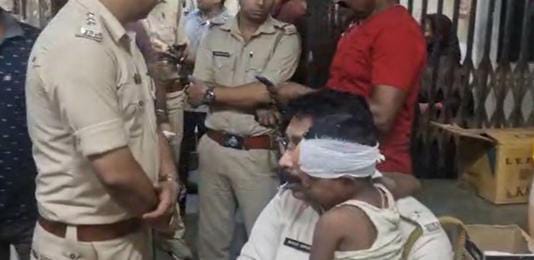 দিনদুপুরে তিন বছরের শিশুকে অপহরণের চেষ্টা, ধাওয়া করে উদ্ধার করল পুলিশ