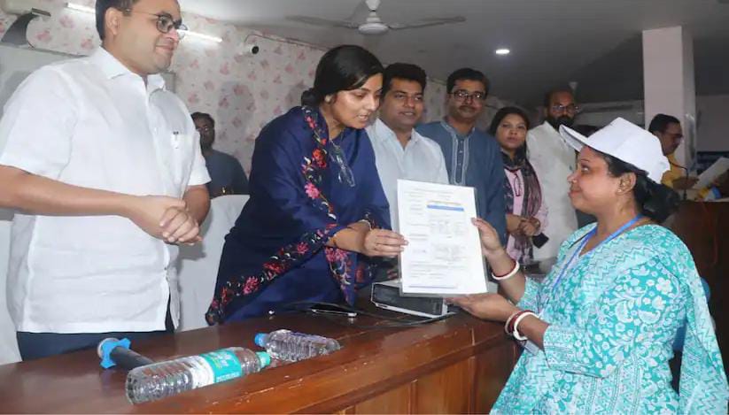 ক্ষুদ্র ও মাঝারি শিল্পের উন্নয়নের জন্য মুর্শিদাবাদে শুরু হলো ‘শিল্পের সমাধানে’ উদ্যোগ!