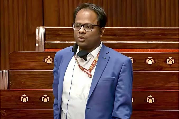 রাজবংশী-কামতাপুরি ও কুড়মালি ভাষা, অষ্টম তপশিলের অন্তর্গত করতে উদ্যোগী সামিরুল