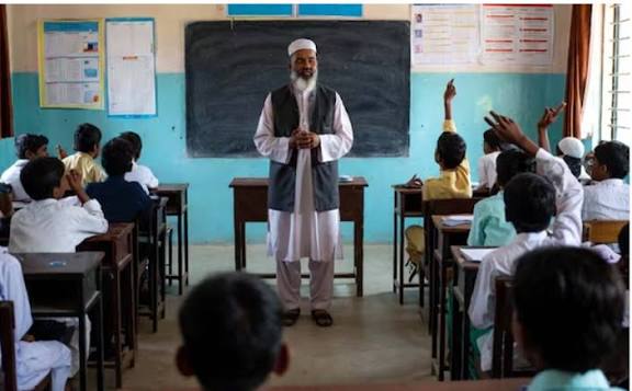 মাদ্রাসার শিক্ষক নিয়োগে সরকারের হস্তক্ষেপের আশঙ্কা, উত্তরপ্রদেশে বাড়ছে দুশ্চিন্তা
